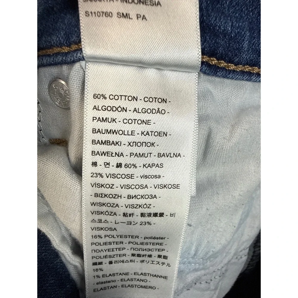 Levi's‎ Classic Straight Jeans Women 27 Blue Stretch Medium Wash Travel Work EUC
